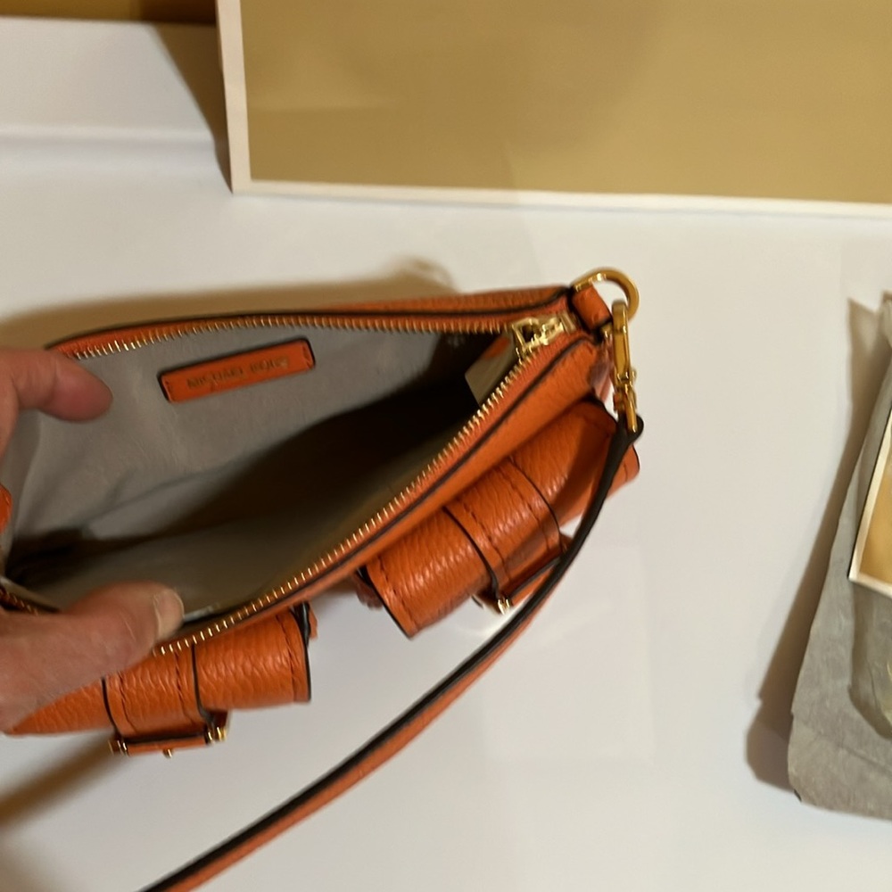Michael Kors ZOE orange punch Pochette - Picture 5 of 13